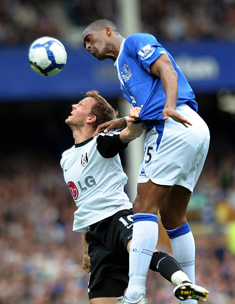 他成功捕捉 他成功捕捉